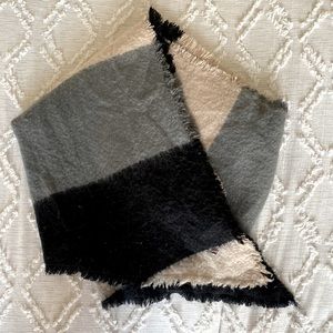 Express Super Soft & Cozy Blanket Scarf